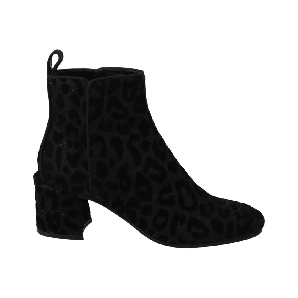 Elegant Black Leopard Print Short Boots