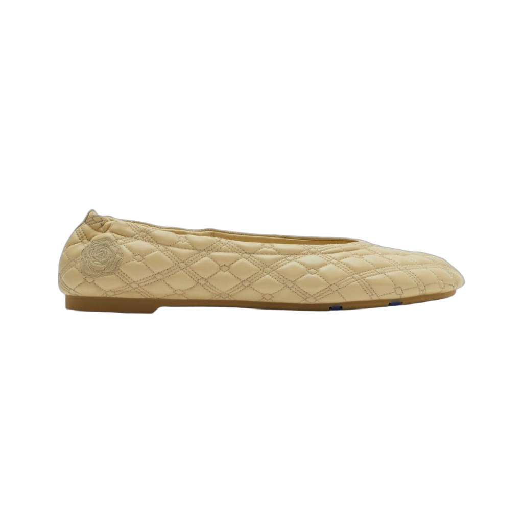 Burberry Flat shoes White