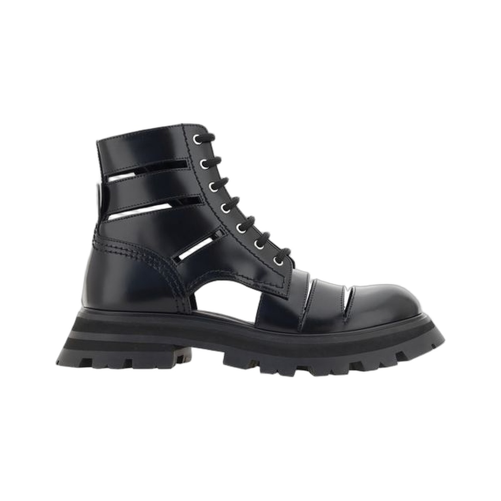Wander Combat Boots