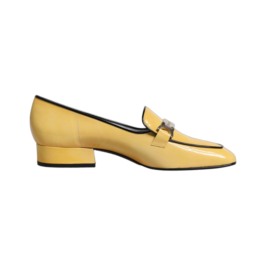 Yellow Leather Logo Plaque Slip On Mocassin Shoes