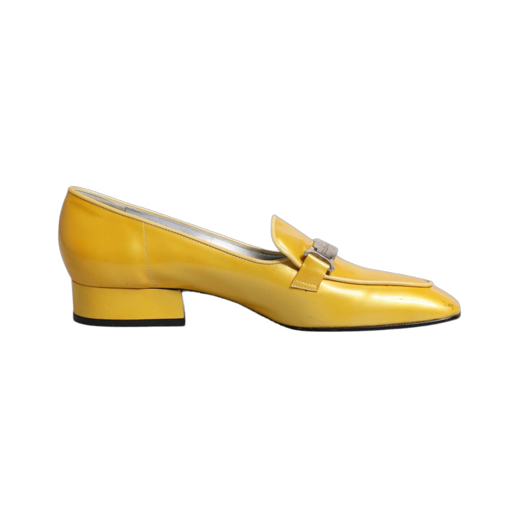 Yellow Leather Logo Plaque Slip On Mocassin Shoes
