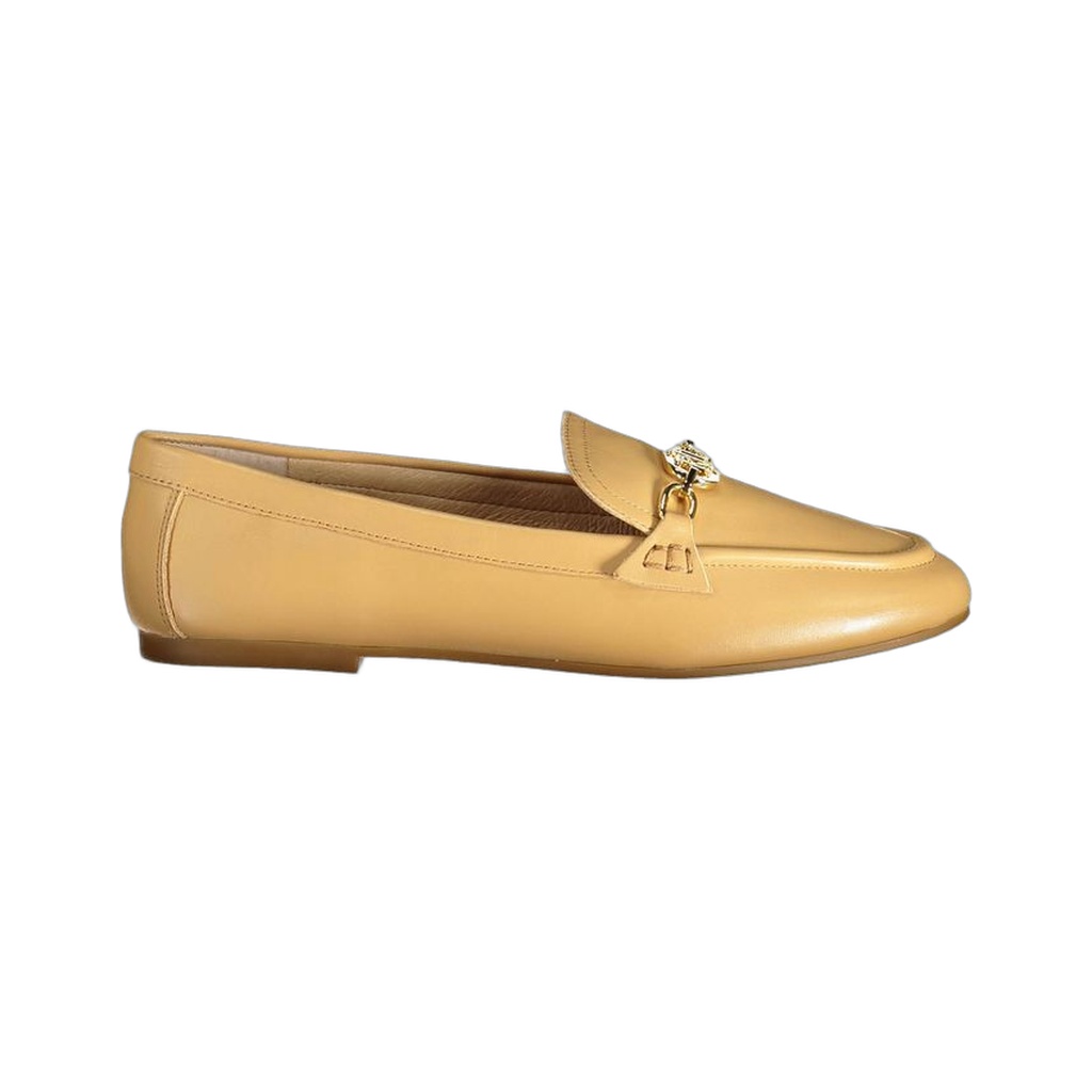 Beige Leather Flat Shoe