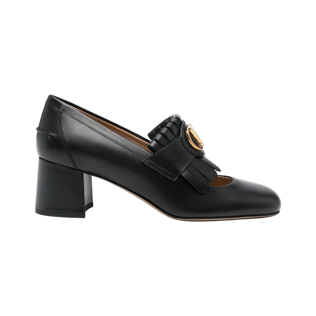 Valentino Garavani Flat shoes Black